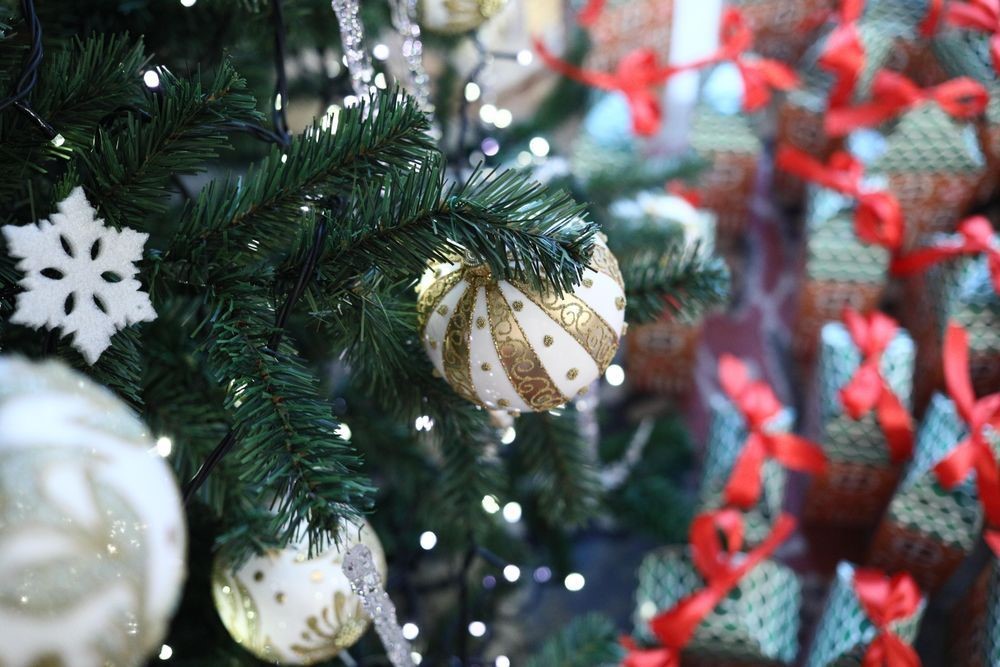 波兰是第3大圣诞饰品制造国.jpg 波兰是第3大圣诞饰品制造国.jpg